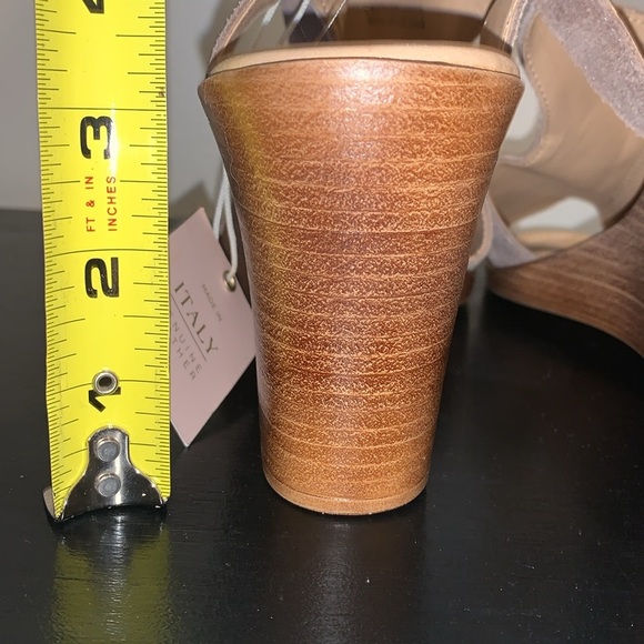 Sophia Milano Suede Wedge Heel Sandals. Size 9. Made in Italy. - Picture 9 of 11